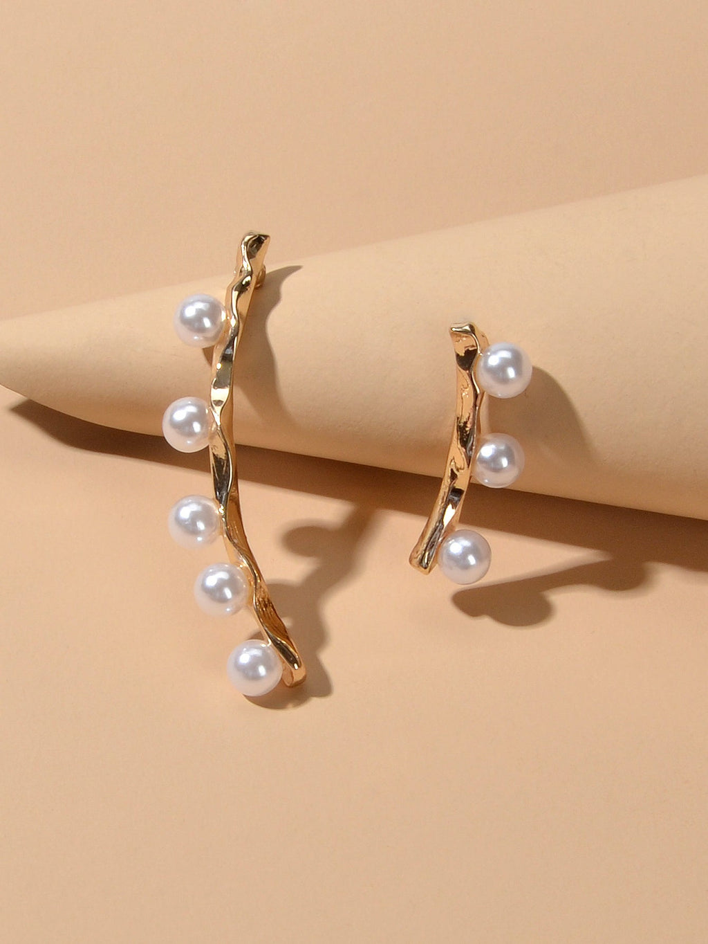 Pearl Decor Gold Strip Asymmetric Pierced Stud Earrings