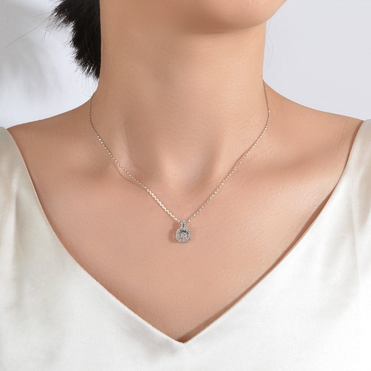 Silver Chain Faux Zircon Square Necklace