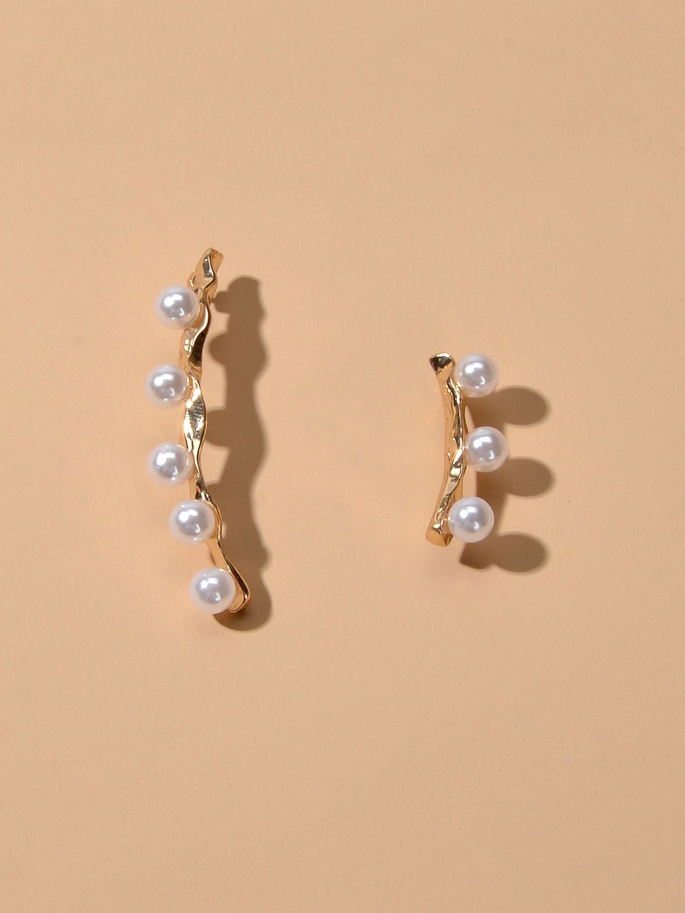 Pearl Decor Gold Strip Asymmetric Pierced Stud Earrings