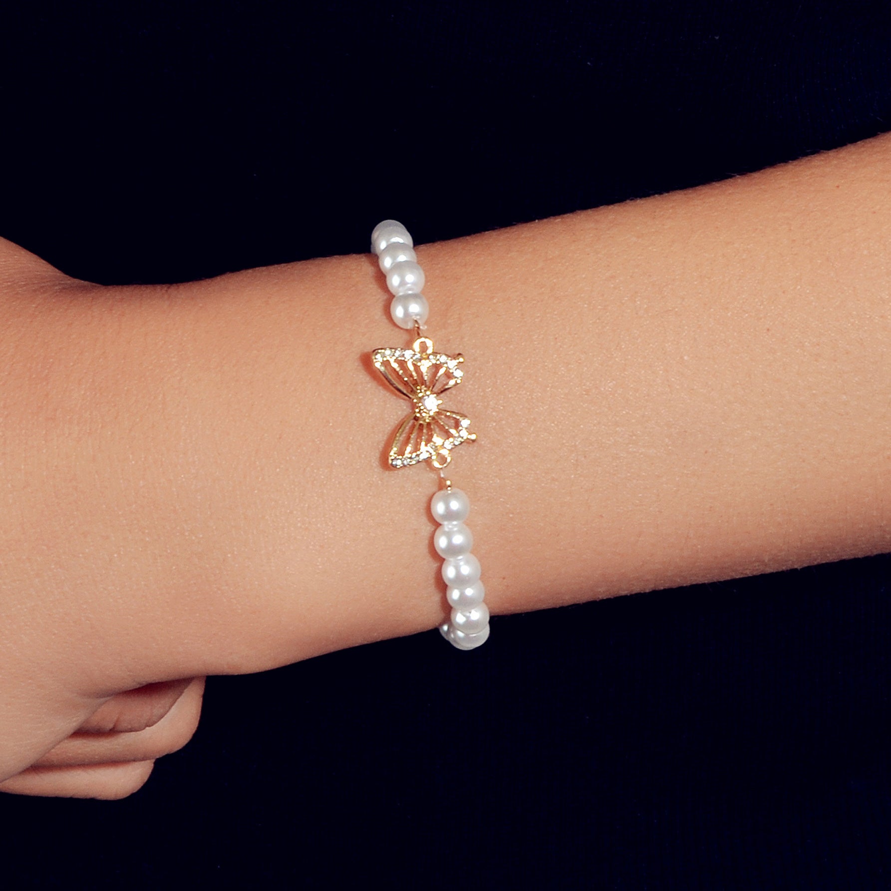 Rhinestone Butterfly Charm Pearl Sliding Adjustable Bracelet