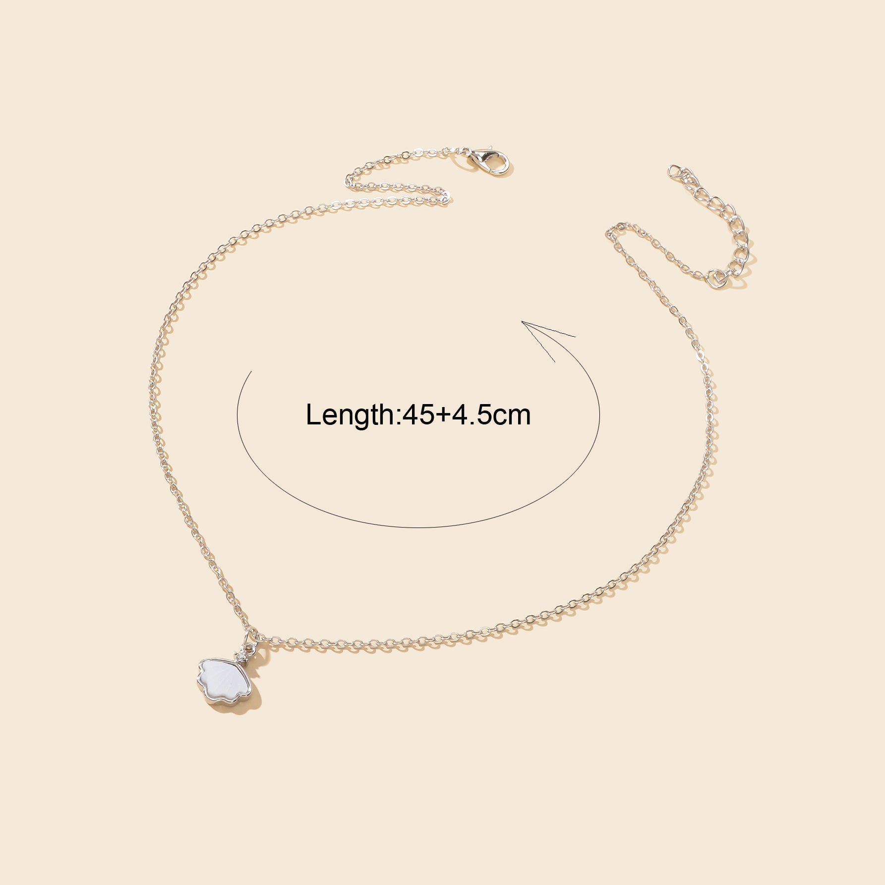 White Resin Shell Shape Charm Delicate Everyday Necklace